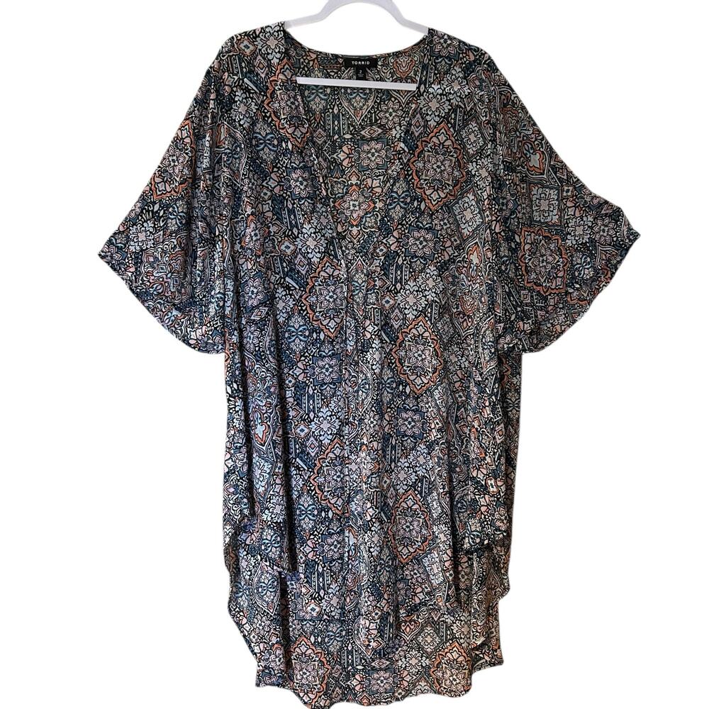 Torrid Kimono Open Top Shirttail Boho Cottage Y2K Floral Black Pastel SZ 2X